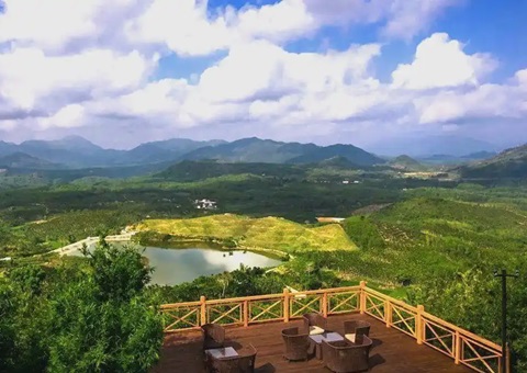 把政策送进田间地头&nbsp;&nbsp;海南厅起劲让耕地；；じ拥仄